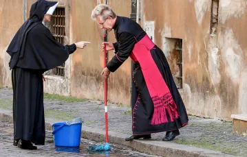 Przygotowania do papieskiej wizyty w rzymskim sanktuarium Bożego Miłosierdzia, 19 kwietnia 2020 r. / Fot. Franco Origlia / Getty Images / 