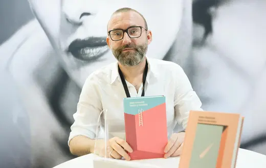 Tomasz Stawiszyński podczas Targów Książki VIVELO. Warszawa, 20 maja 2023 r. // Fot. Wojciech Olkuśnik / East News