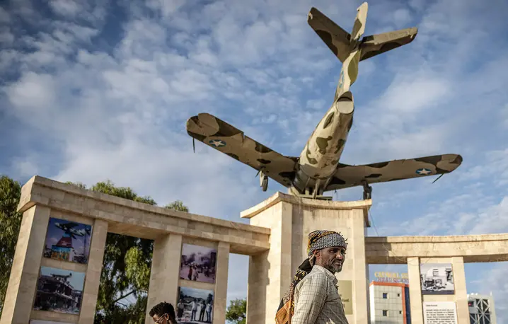 Hargeisa War Memorial, pomnik walki o niepodległość Somalilandu. Hargejsa, 7 listopada 2024 r. // Fot. Luis Tato / AFP / East News