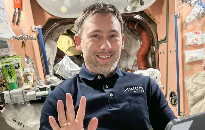 Sławosz Uznański-Wiśniewski na pokładzie Międzynarodowej Stacji Kosmicznej. 26 czerwca 2025 r. // Fot. Peggy Whitson / materiały prasowe Axiom Space
